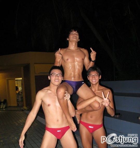 กางเกงว่ายน้ำกำลังมาแรง