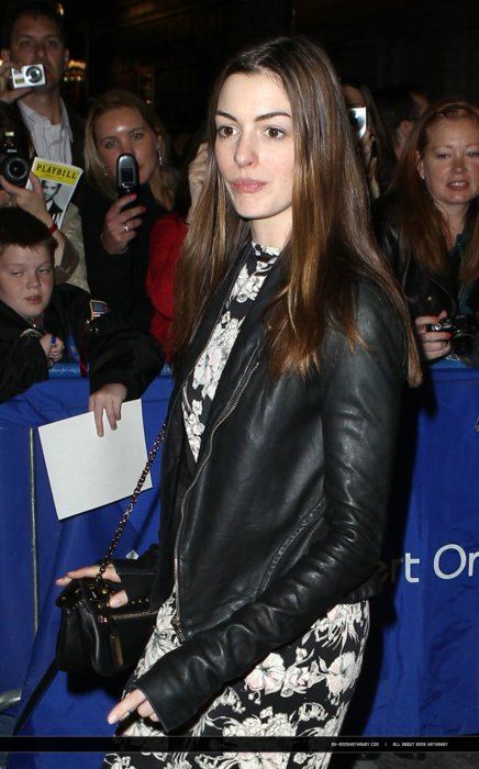 คนรัก Annie Hathaway