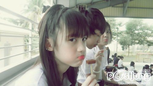 จีจี้ เบเบี้ แอปเปิ้ล สามสาวลาว น่ารักดีค่ะ