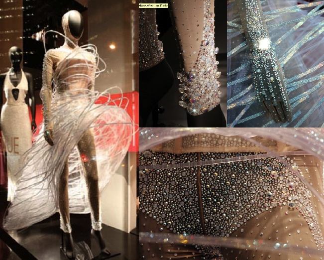 รวมชุดราตรีจาก Armani Priv&eacute; เริ่ดๆ