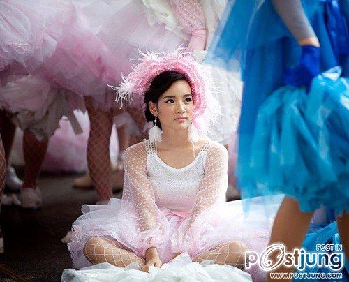 วณิชารีย์ โชคประจักษ์ชัด           ชื่อเล่น  วาววา          ส่วนสูง 168  เซนติเมตร          น้ำหนัก 47 กิโลกรัม
