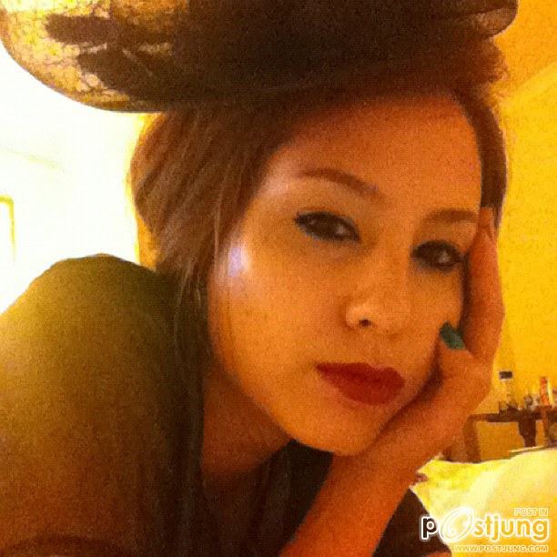 ขวัญ อุษามณี มั่นมาก @ Hong Kong Today