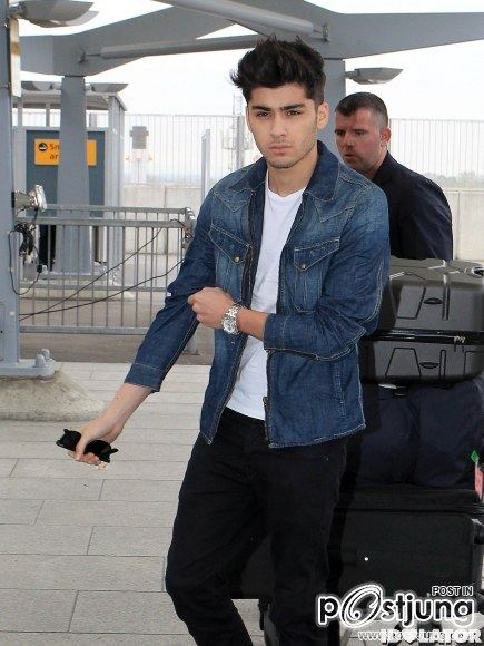 One Direction ที่ Heathrow Airport ลอนดอน