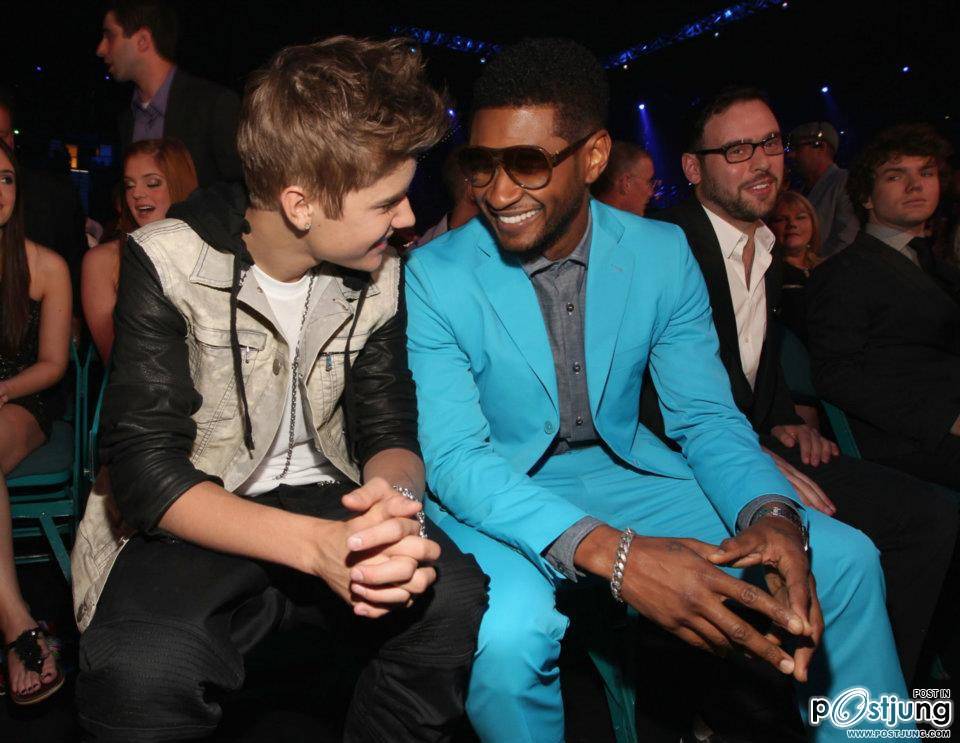 justin bieber 2012 Billboard Music Awards