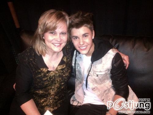 justin bieber 2012 Billboard Music Awards
