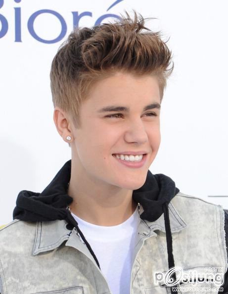 justin bieber 2012 Billboard Music Awards