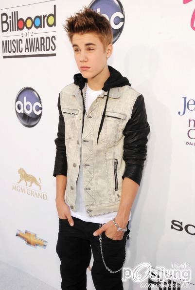 justin bieber 2012 Billboard Music Awards