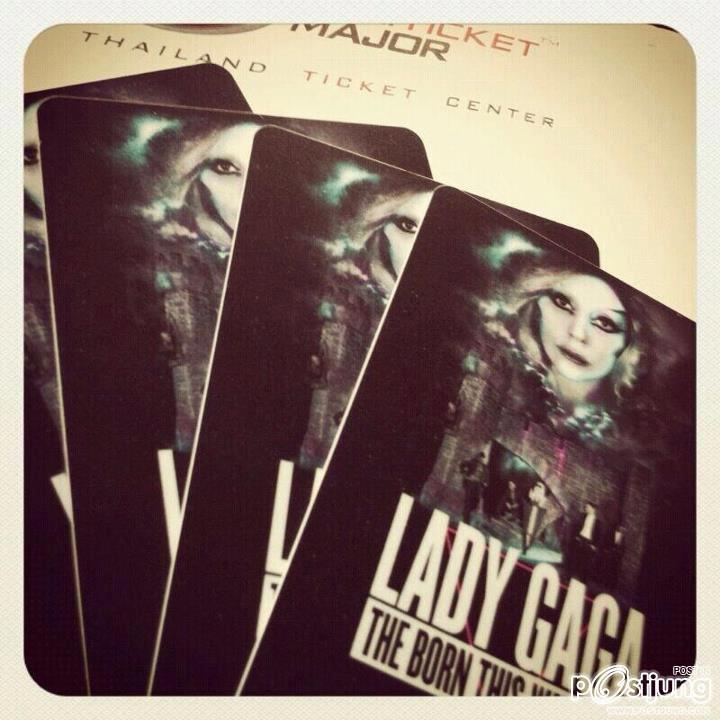 lady gaga thailand love you