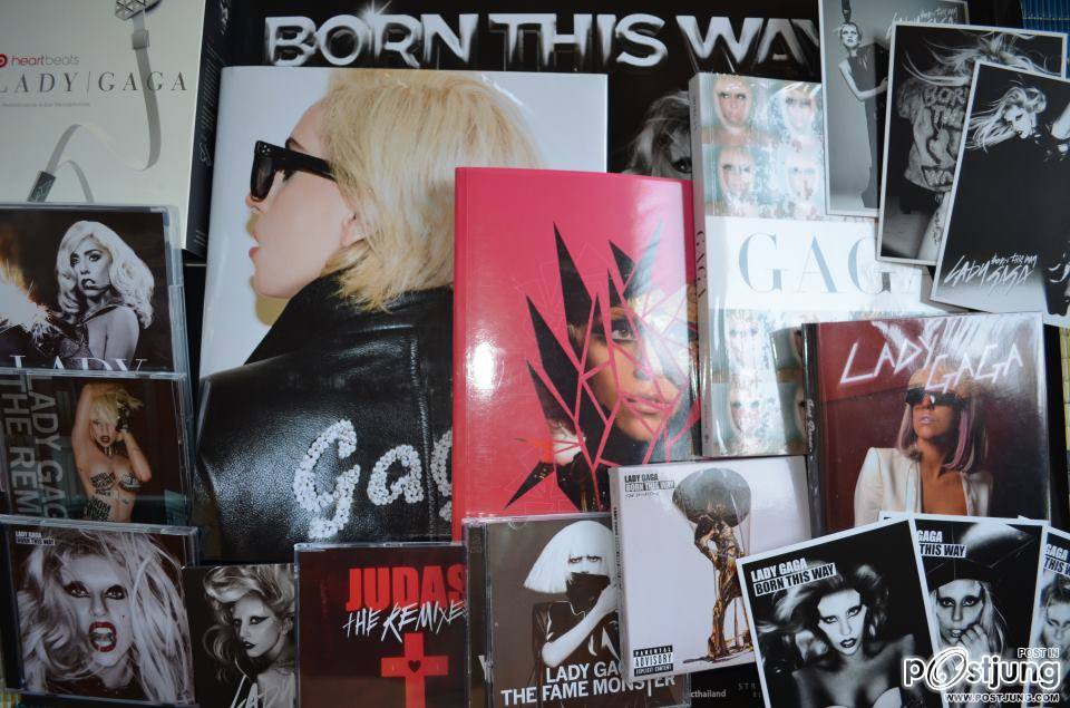 lady gaga thailand love you