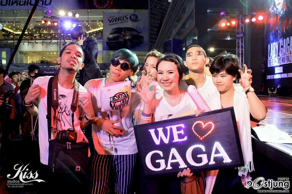 lady gaga thailand love you