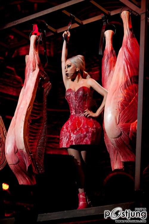 lady gaga thailand love you
