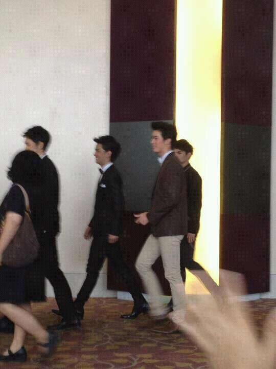 แกงส้ม  หล่อเนี๊ยบงานนาฏราช