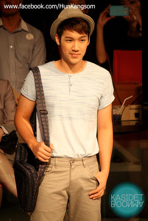 แกงส้ม  Men With Style 2012 Fashion In Flight  @Central ชิดลม