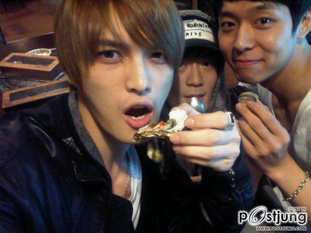 jyj and kim  เเจจุง