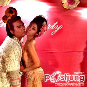 <pixx> มินต์ + มาร์กี้ ที่เกาหลี (ร่วมงานวันเกิดแหวนแหวน)