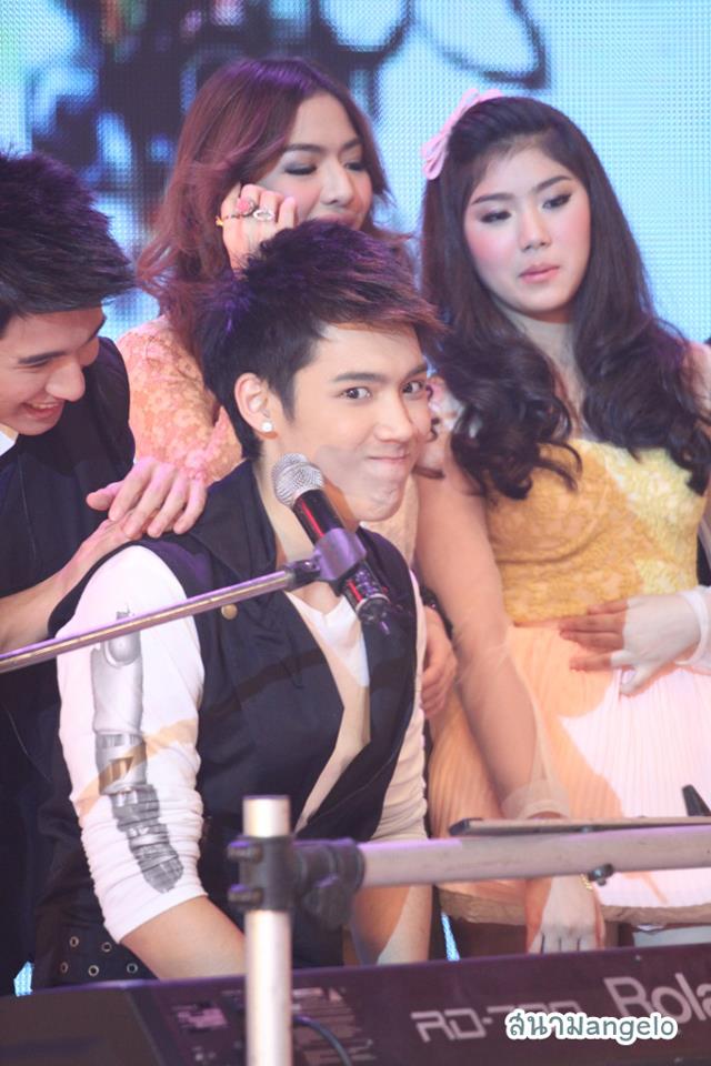 น้องแกงส้ม   หนุ่มน่ารัก@star stage