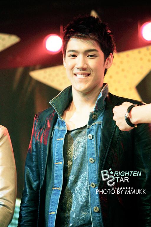 น้องแกงส้ม   หนุ่มน่ารัก@star stage