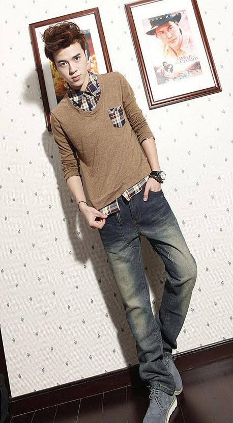 หนุ่มตี๋หล่อน่ารักกับเสื้อเท่เก๋