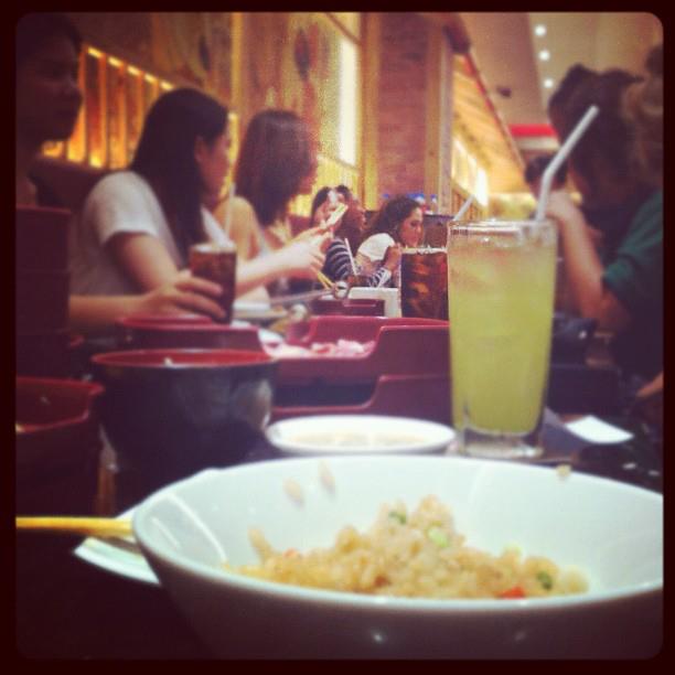 ชมพู่ อารยา ใน Instagram 26/05/12 คอนเสิร์ตพี่ตุ๊กกี้ @BCC Hall