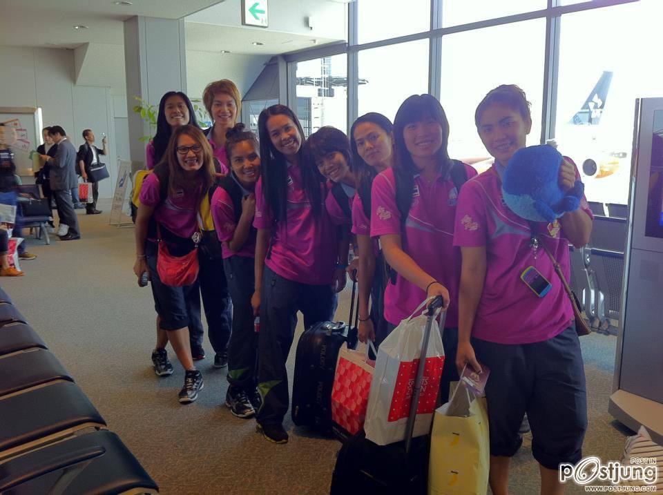 [PIC] วอลเลย์บอลสาวไทย ล่าสุด กำลังขึ้นเครื่องกลับแล้ว