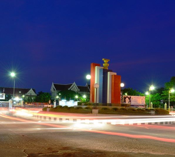 บุรีรัมย์ นครแห่งความรื่นรมย์ นครแห่งต้นไม้