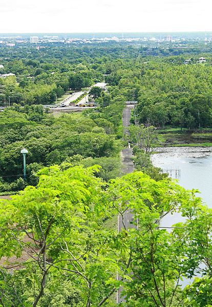 บุรีรัมย์ นครแห่งความรื่นรมย์ นครแห่งต้นไม้