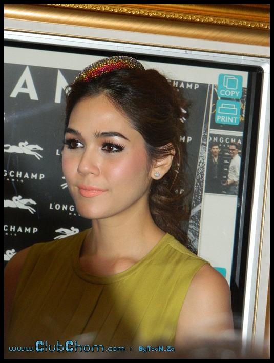 ชมพู่ อารยา ในงาน Grand Opening Longchamp@ Siam paragon
