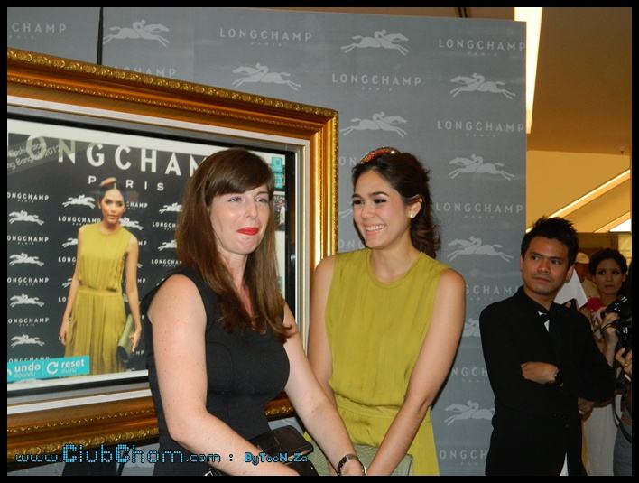 ชมพู่ อารยา ในงาน Grand Opening Longchamp@ Siam paragon