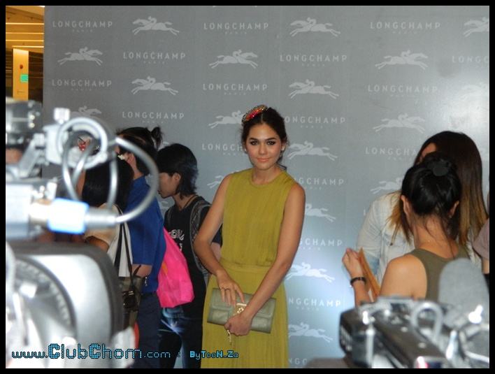 ชมพู่ อารยา ในงาน Grand Opening Longchamp@ Siam paragon