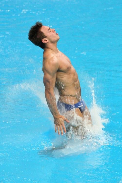 คนรักนักกระโดดน้ำ Tom Daley