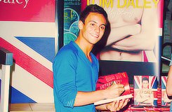 คนรักนักกระโดดน้ำ Tom Daley