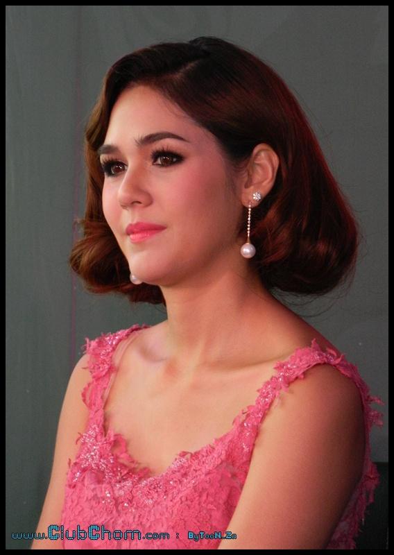 ชมพู่ อารยา ในงานแถลงข่าว เรยา เดอะ มิวสิคัล