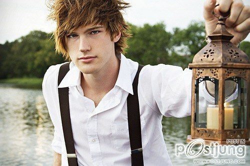 Tanner Patrick เเทนเนอร์ เเพคทริค