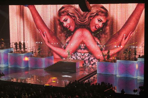 beyonce live Revel