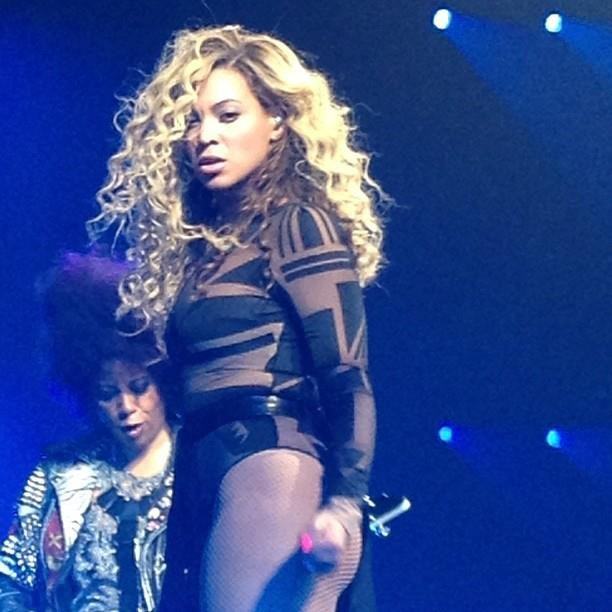 beyonce live Revel