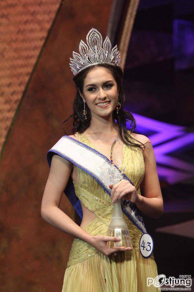 รายงานสด "ริด้า ..ฟาริดา วัลเลอร์" ,,คว้ามง MUT2012 !!