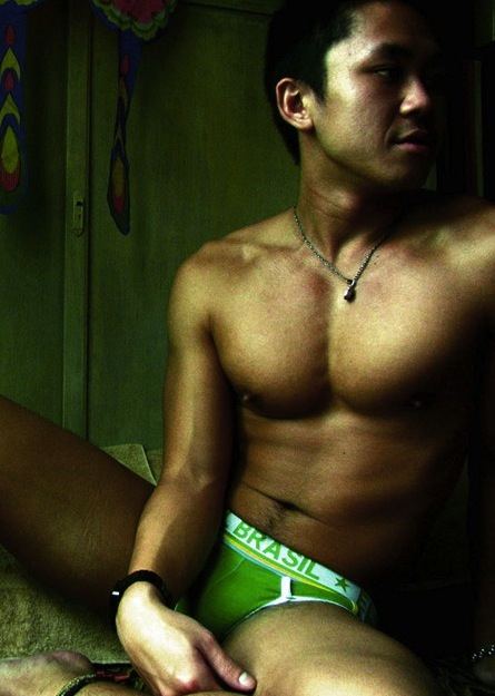 หน้าไม่ให้แต่ใจรัก