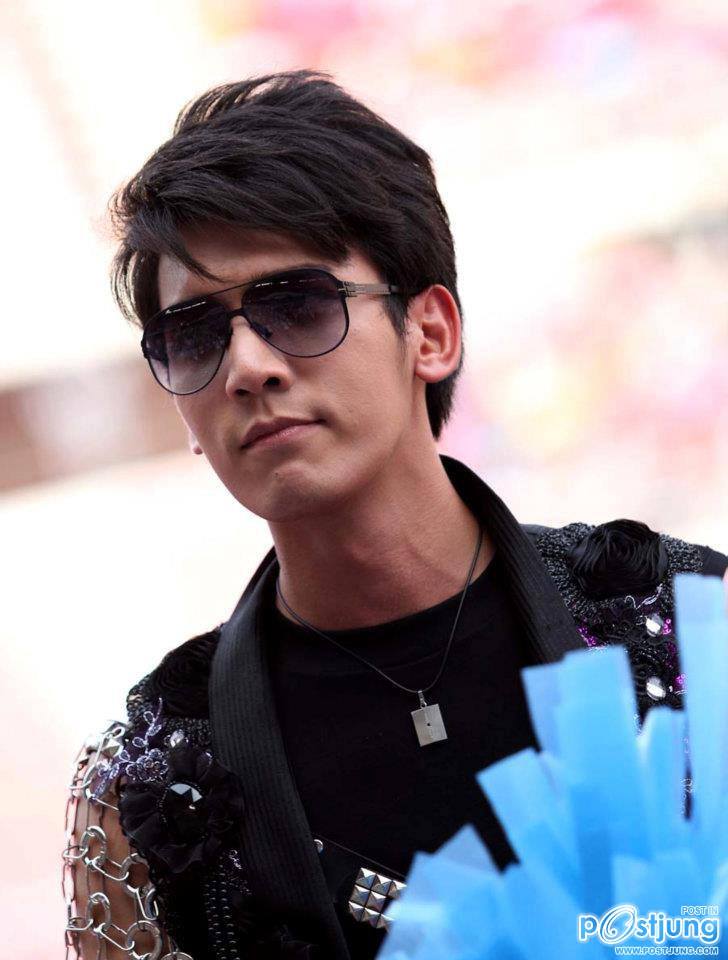 new pic เฟิร์ส เอกพงศ์