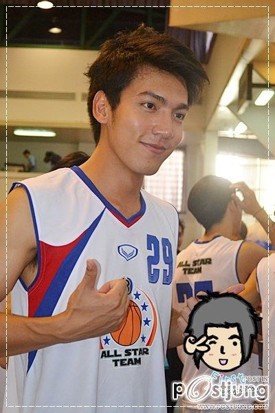new pic เฟิร์ส เอกพงศ์