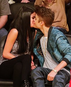 คนรัก Selena Gomez