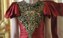 คนรัก ALEXANDER MCQUEEN 01