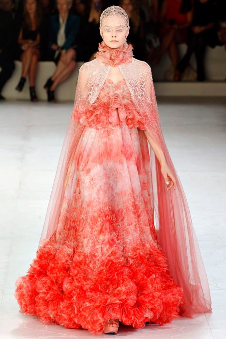 คนรัก ALEXANDER MCQUEEN 01