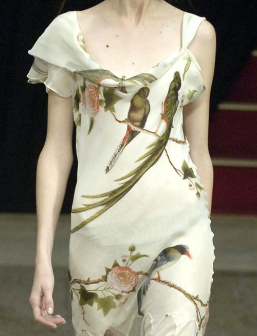 คนรัก ALEXANDER MCQUEEN 01