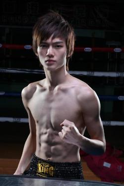 คนรักหนุ่มเซ็กซี่ 79