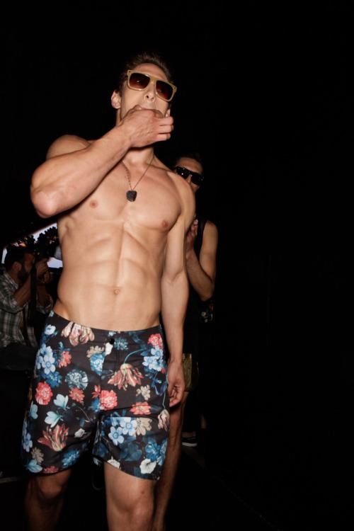 male body 010