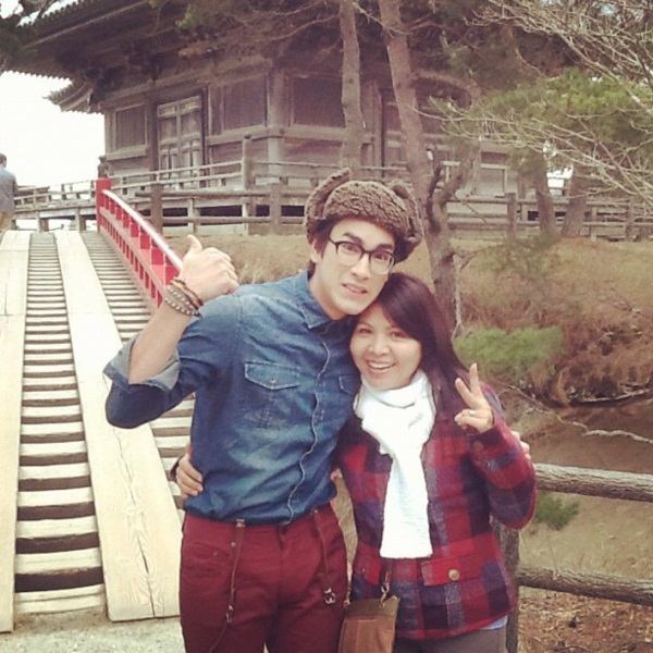 ณเดชน์ กับ คุณแม่แก้ว ผัวและแม่ผัว ดิชั้นเองค่ะ อิอิ