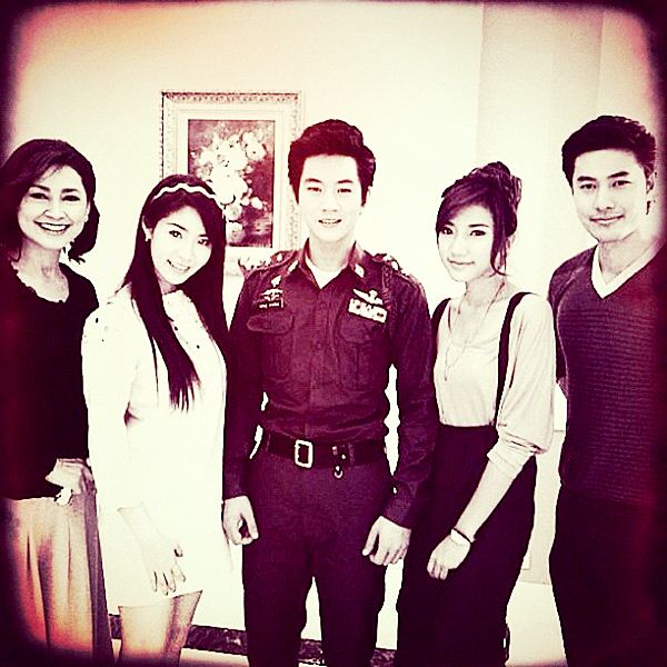เบื้องหลังกองถ่าย มณีสวาท