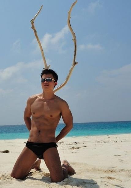 คนรักหนุ่มเซ็กซี่ 105