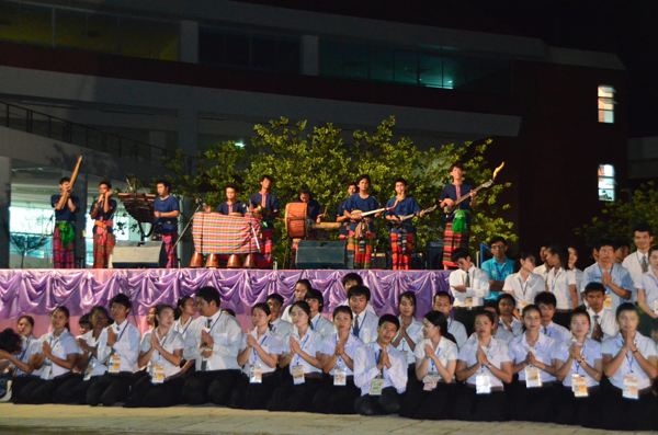 ปิดประชุมเชียร์ มมส ยิ่งใหญ่อลังการ ยินดีต้อนรับ ภุมริน10 นะครับ ^^