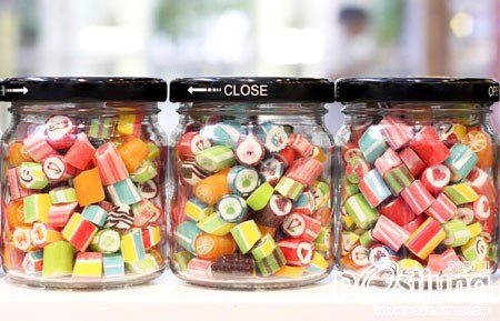 Made in Candy ศิลปะหวานแหวว บนลูกกวาดหลากสี